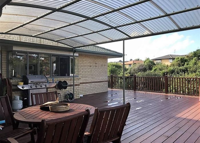  at 27 Wentworth Park, Albany, North Shore City, Auckland