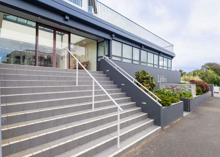  at 1/380 Kapiti Road, Paraparaumu Beach, Kapiti Coast, Wellington