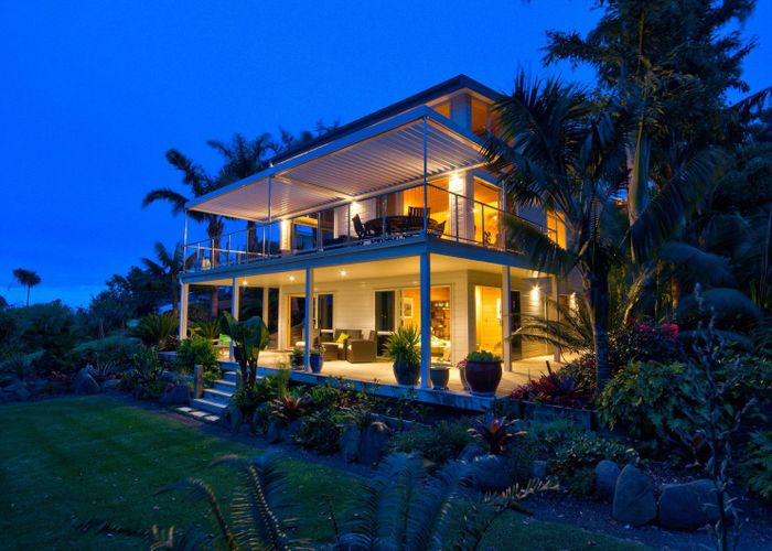  at 42 Pohutukawa Avenue, Red Beach, Rodney, Auckland