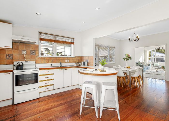  at 86 Kauri Street, Miramar, Wellington