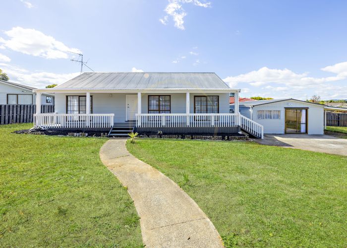  at 78 Hyperion Drive, Randwick Park, Auckland