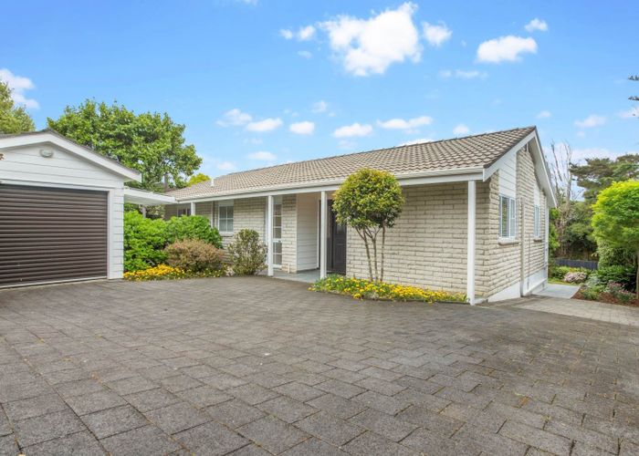  at 2/2 Napoleon Avenue, Milford, Auckland