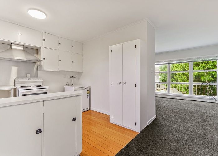  at 6/25 Martin Avenue, Remuera, Auckland City, Auckland