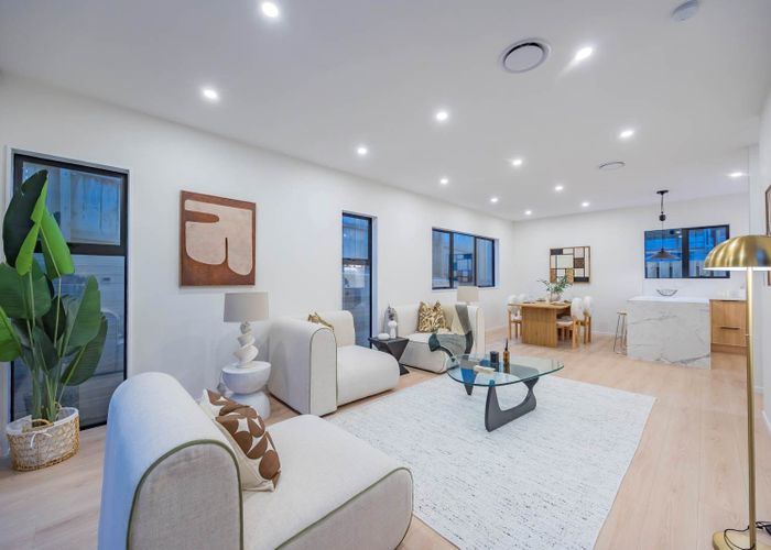  at 30 Beulah Avenue, Rothesay Bay, North Shore City, Auckland