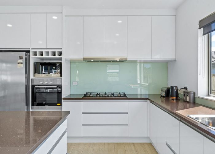  at 4 Sophia Place, Karaka, Papakura