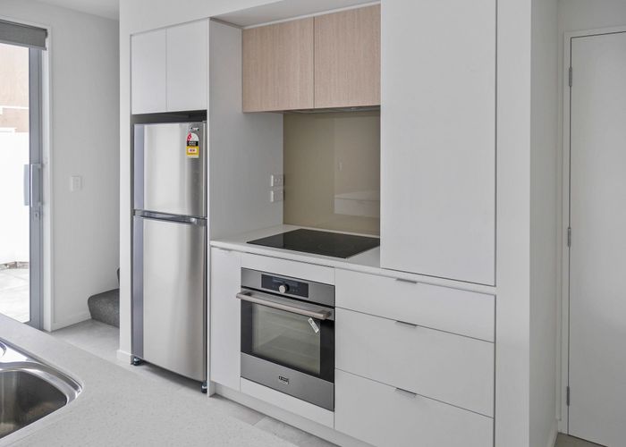  at 1/553 Madras St, St. Albans, Christchurch City, Canterbury