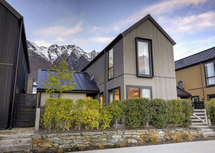  at 9 McGibbon Lane, Jacks Point, Queenstown-Lakes, Otago