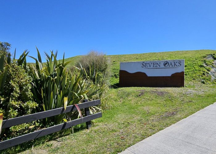  at 00 Seven Oaks, Kinloch, Taupo, Waikato