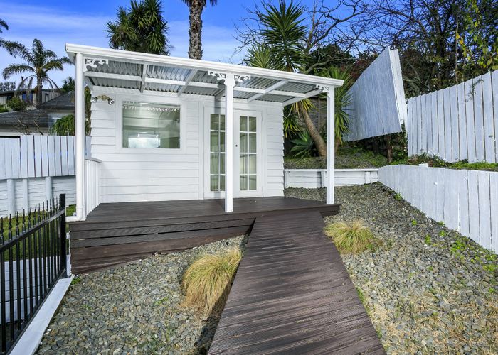  at 62 Glencoe Road, Browns Bay, North Shore City, Auckland