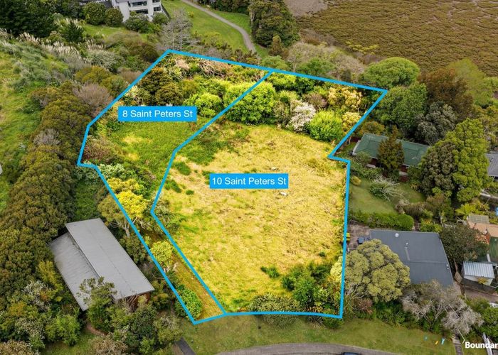  at 8-10 St Peters Avenue, Northcote, North Shore City, Auckland