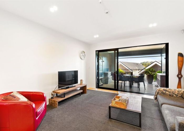  at 86 Rangihina Road, Hobsonville, Waitakere City, Auckland