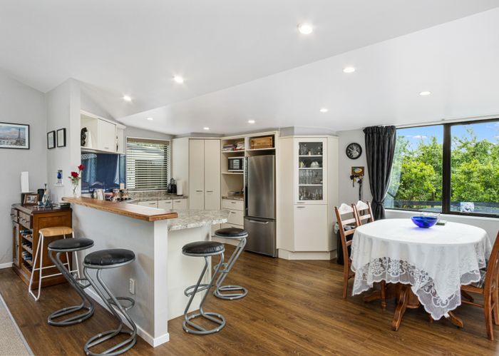  at 158 Stock Road, Bridge Pa, Hastings