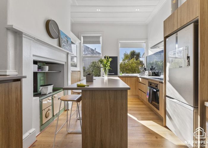 at 32 Sheen Street, Roslyn, Dunedin, Otago