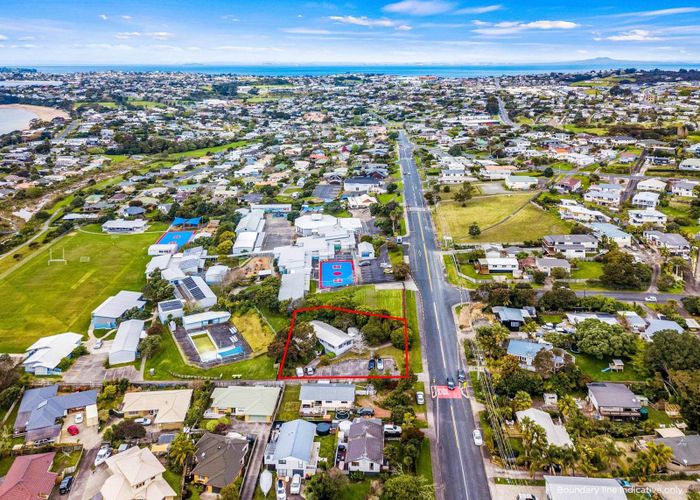  at 32  Waiora Road, Stanmore Bay, Rodney, Auckland