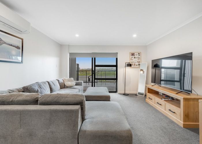  at 103/26 Shortfin Place, Flat Bush, Manukau City, Auckland