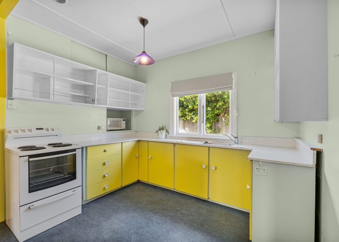  at 13 Effingham Street, North New Brighton, Christchurch