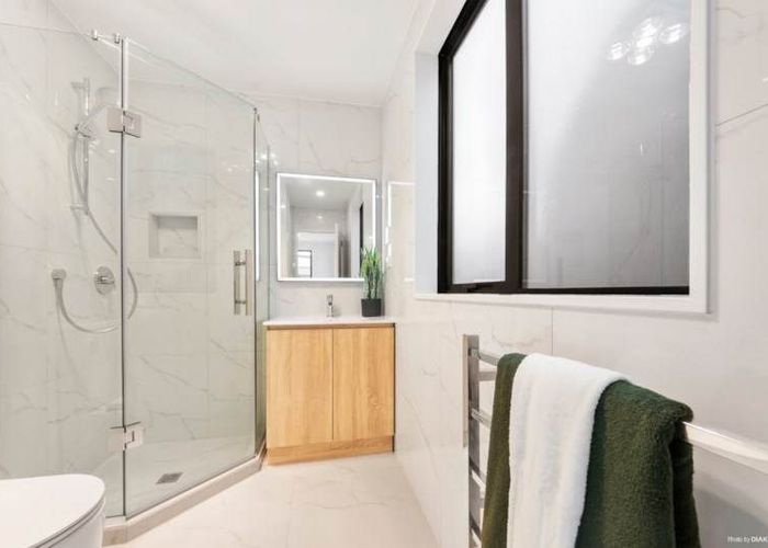  at 106D Taikata Road, Te Atatu Peninsula, Waitakere City, Auckland