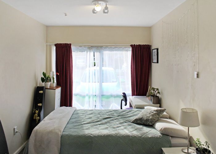  at 1/2 Farnham Place, Ilam, Christchurch City, Canterbury