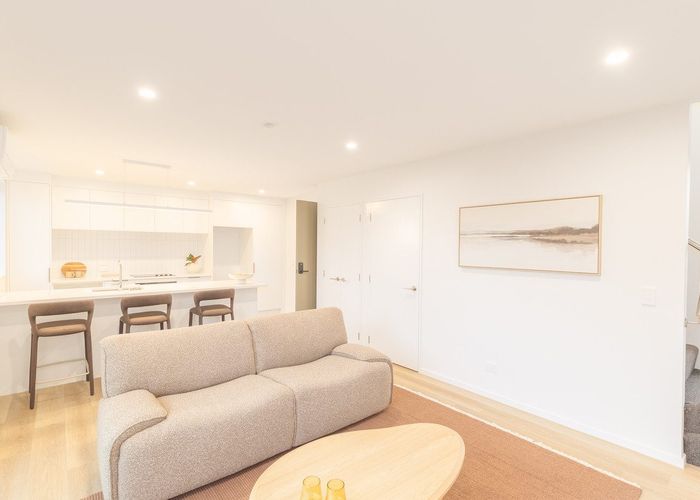  at 13 Effingham Street, North New Brighton, Christchurch City, Canterbury
