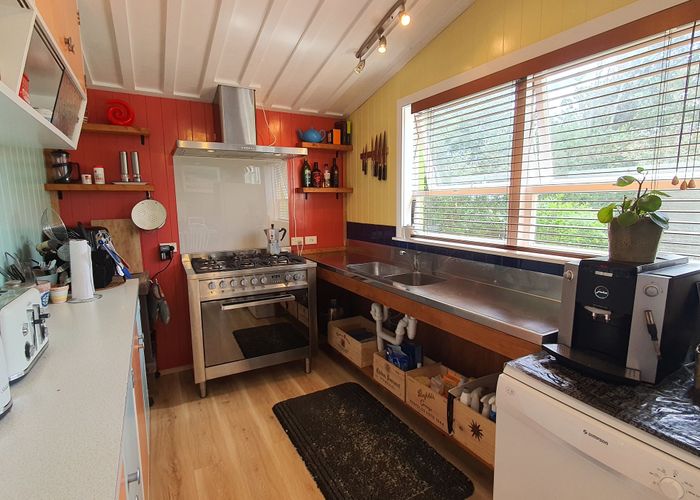  at 21 Naumai Road, Tauhoa