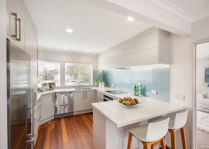  at 11 Astoria Place, Northpark, Manukau City, Auckland