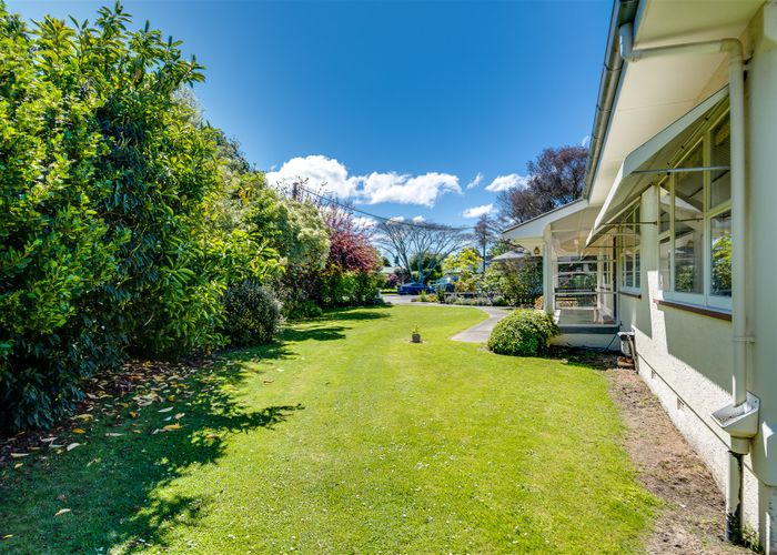  at 12 Neeve Place, Taradale, Napier