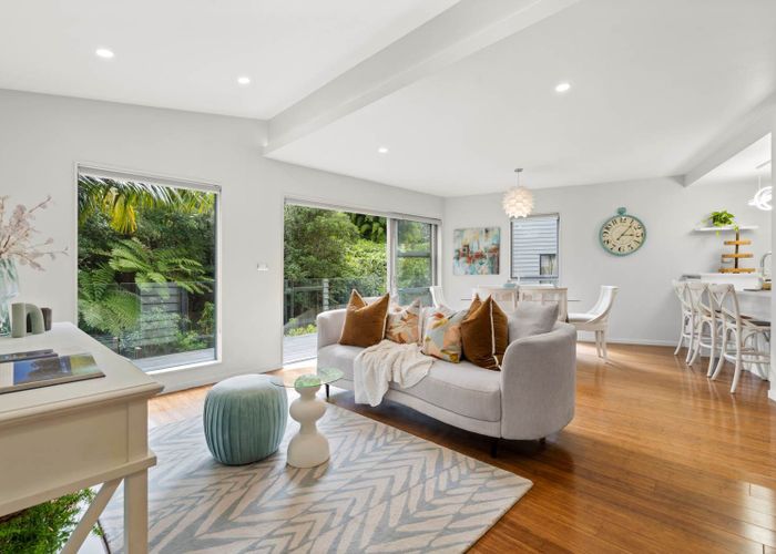  at 10A Deverell Place, Browns Bay, North Shore City, Auckland