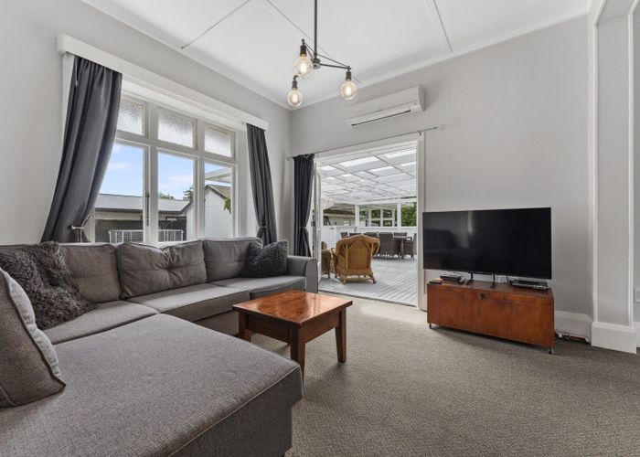  at 203 Main Street, Pahiatua