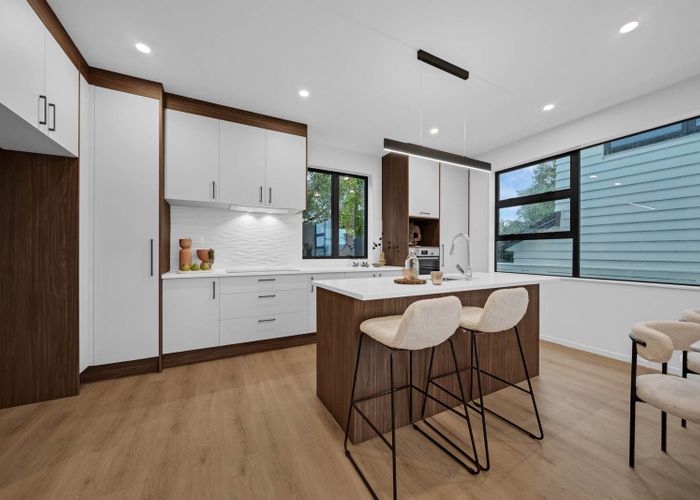  at 58B Marlborough Avenue, Glenfield, North Shore City, Auckland