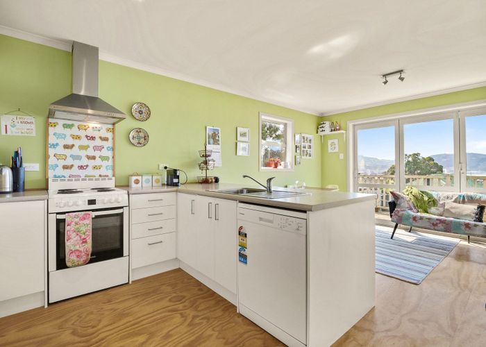  at 10 Eglinton Road, The Glen, Dunedin