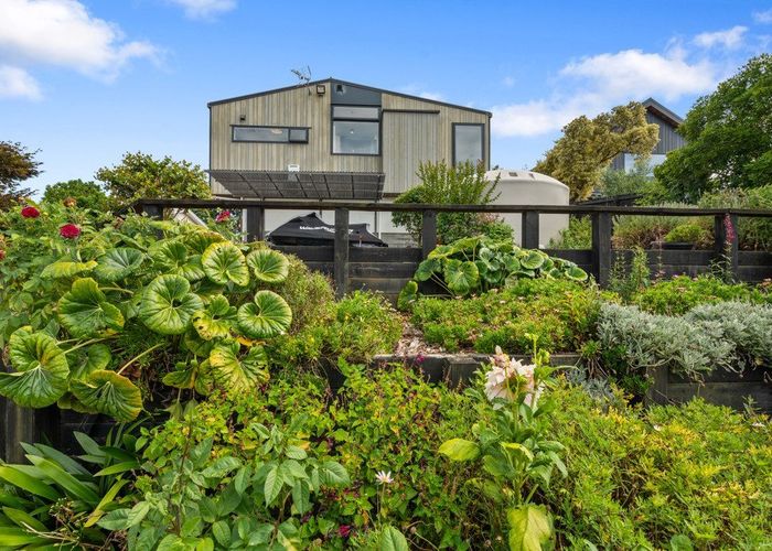  at 13 Hauraki Road, Oneroa, Waiheke Island, Auckland