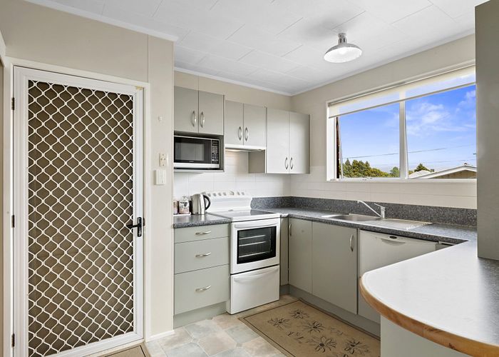  at 3D Bideford Street, Brooklands, New Plymouth, Taranaki