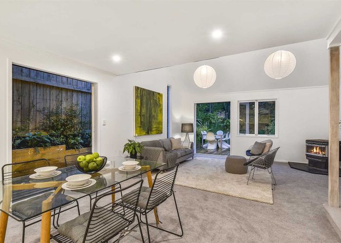  at 3/68 Braemar Road, Castor Bay, Auckland