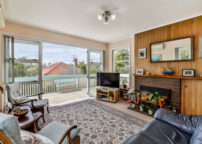  at 1/171 Atkinson Road, Titirangi, Auckland