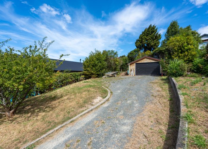  at 11 Wren Lane, Saint Leonards, Dunedin
