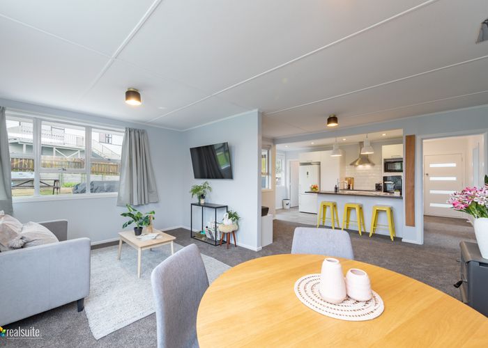 at 360 Warspite Avenue, Waitangirua, Porirua