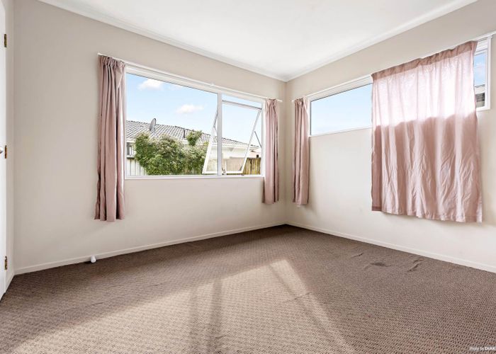  at 1/6 Trounson Avenue, Clendon Park, Auckland