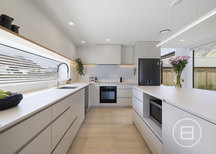  at 28 Barn Road, Hanley's Farm, Jacks Point, Queenstown-Lakes, Otago