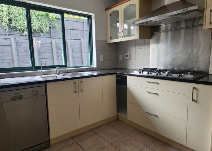  at 3 Boeing Place, Goodwood Heights, Manukau City, Auckland