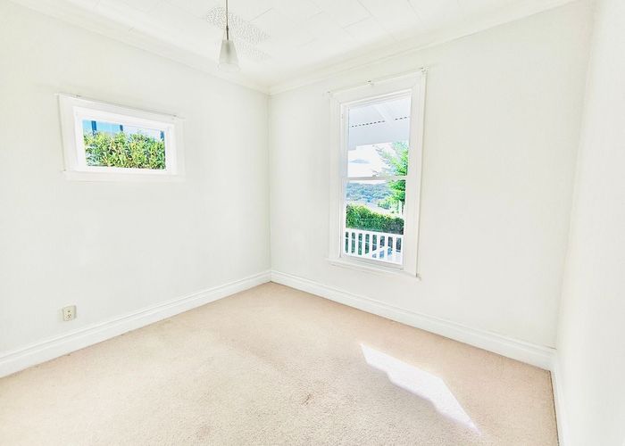  at 17 Farley Street, Kaikorai, Dunedin