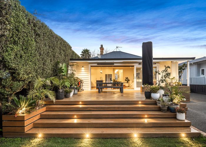  at 20 Calgary Street, Sandringham, Auckland City, Auckland
