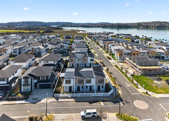  at 34  Observation Green, Hobsonville, Waitakere City, Auckland