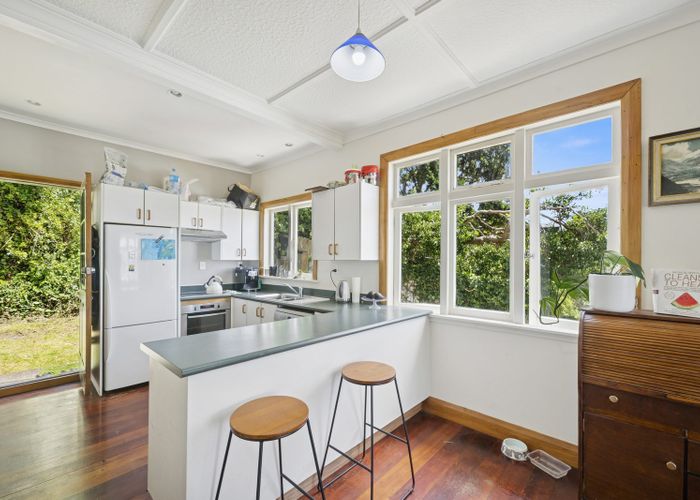  at 49 Hungerford Road, Lyall Bay, Wellington, Wellington