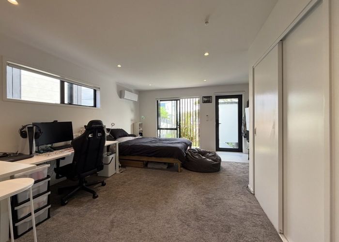  at 5A/9 Macky Street, Taita, Lower Hutt, Wellington