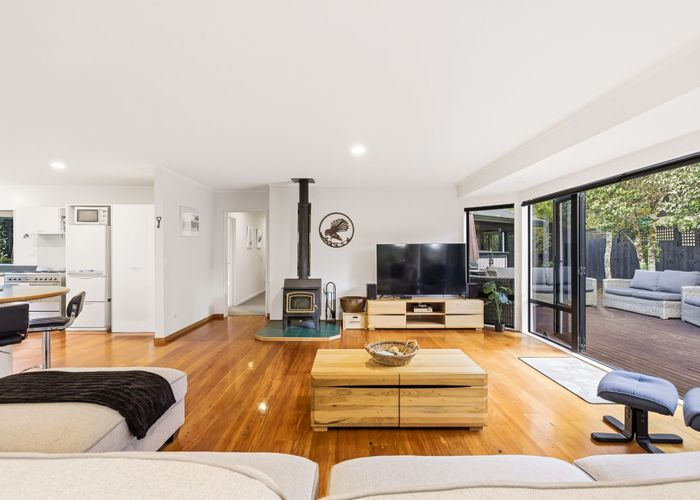  at 28 Te Kopua Street, Acacia Bay, Taupo, Waikato