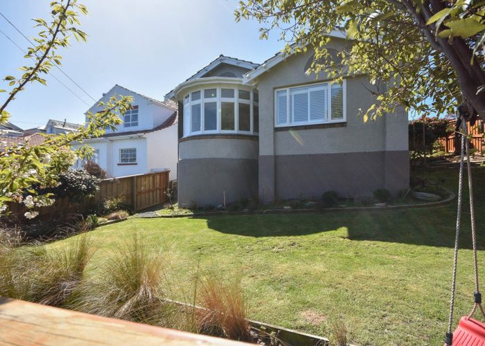  at 1 Oakland Street, Andersons Bay, Dunedin