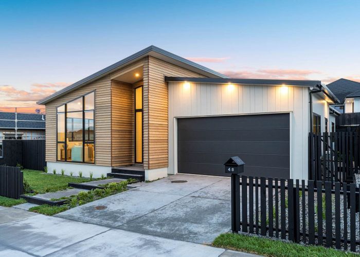 at 48 Tipu Crescent, Milldale, Rodney, Auckland
