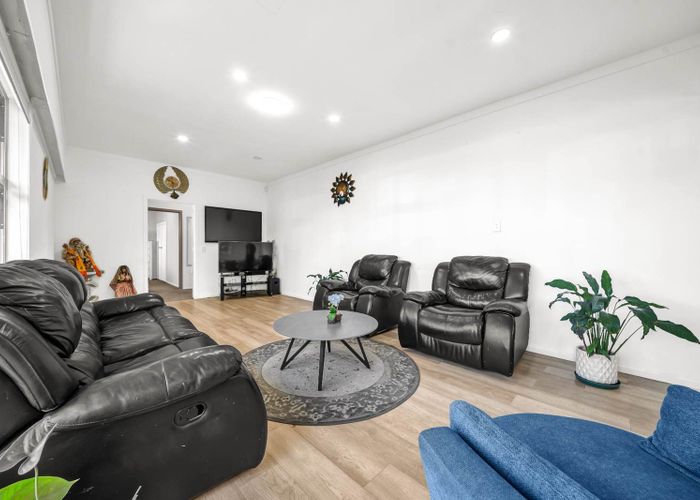  at 52 Station Road, Papatoetoe, Manukau City, Auckland