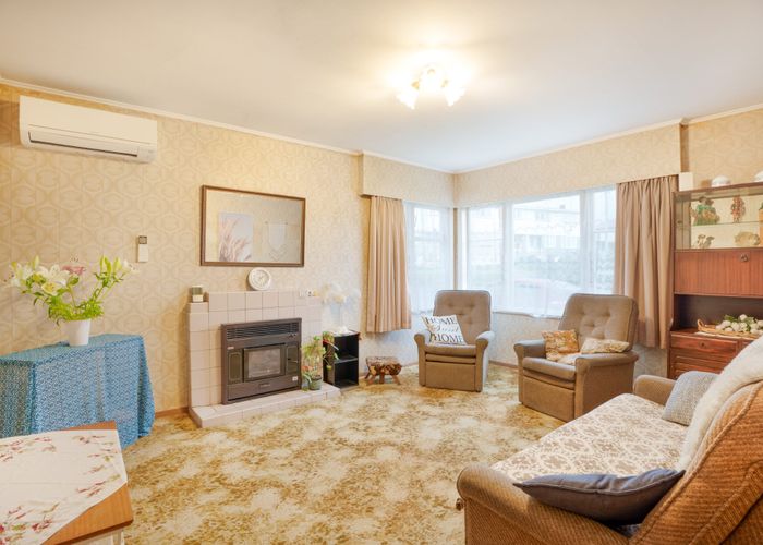  at 51 Leicester Street, Cannons Creek, Porirua, Wellington