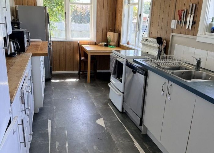  at 8 Bird Street, Hampstead, Ashburton, Canterbury